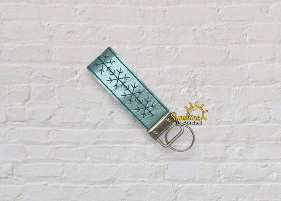 ITH Snowflakes Key Fob Review
